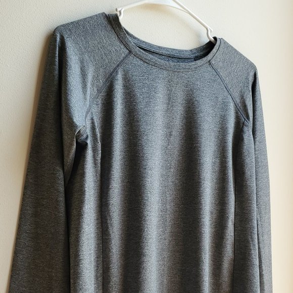 NWOT Tek Gear Gray Spandex Jersey Size Medium - Picture 3 of 16